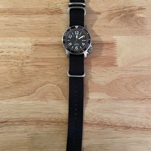 Men’s Momentum torpedo Blast Black Watch